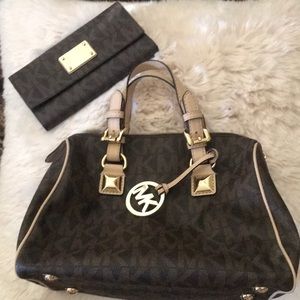 Michael Kors satchel and matching wallet